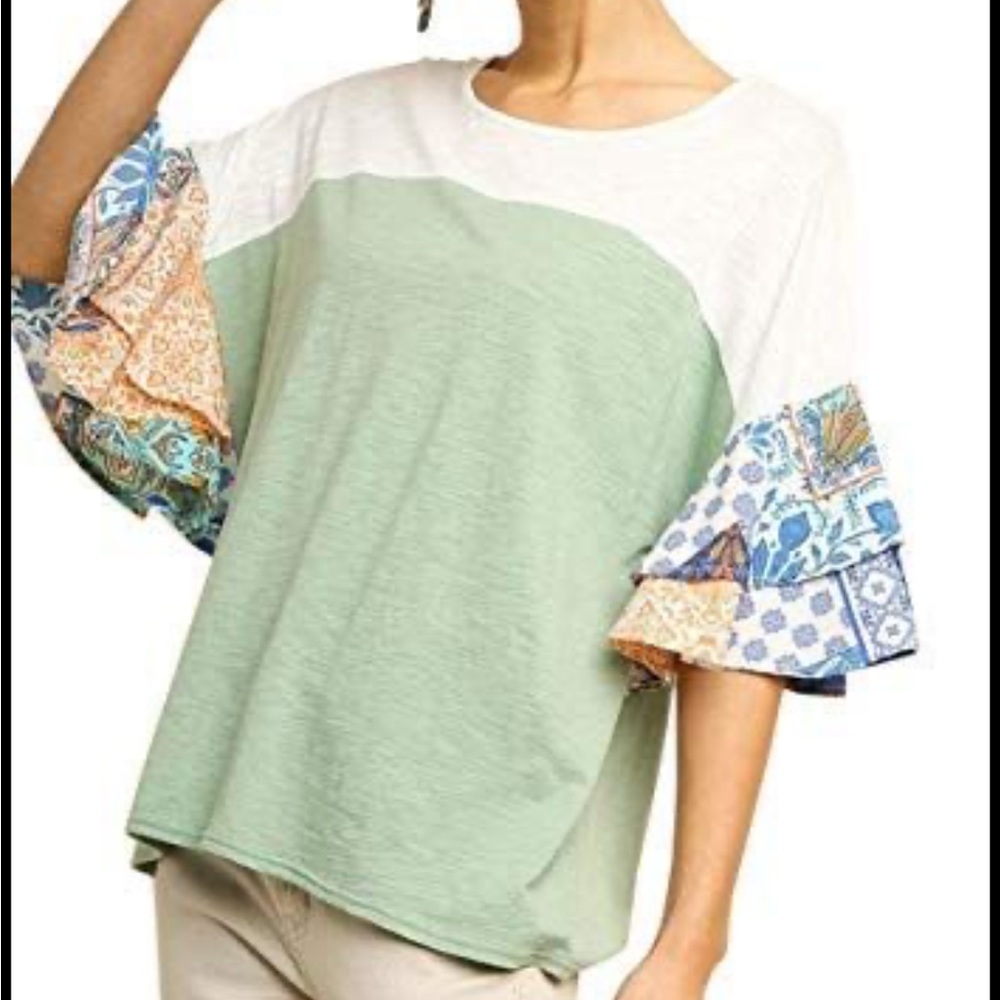 Umgee Green and White Colorblock Top with Printed Ruffle Sleeves